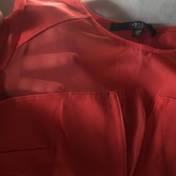 GUESS - Picture 3 of 3